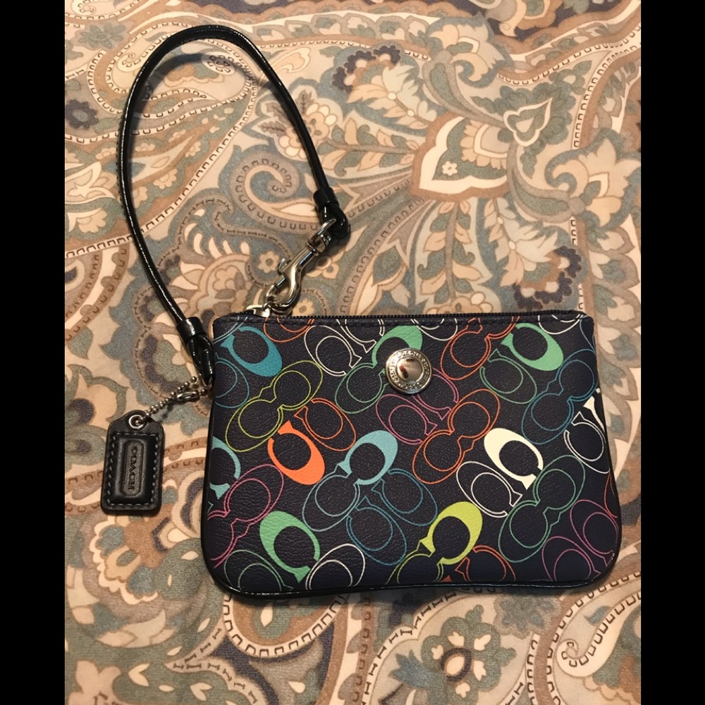 NWOT Coach Wristlet